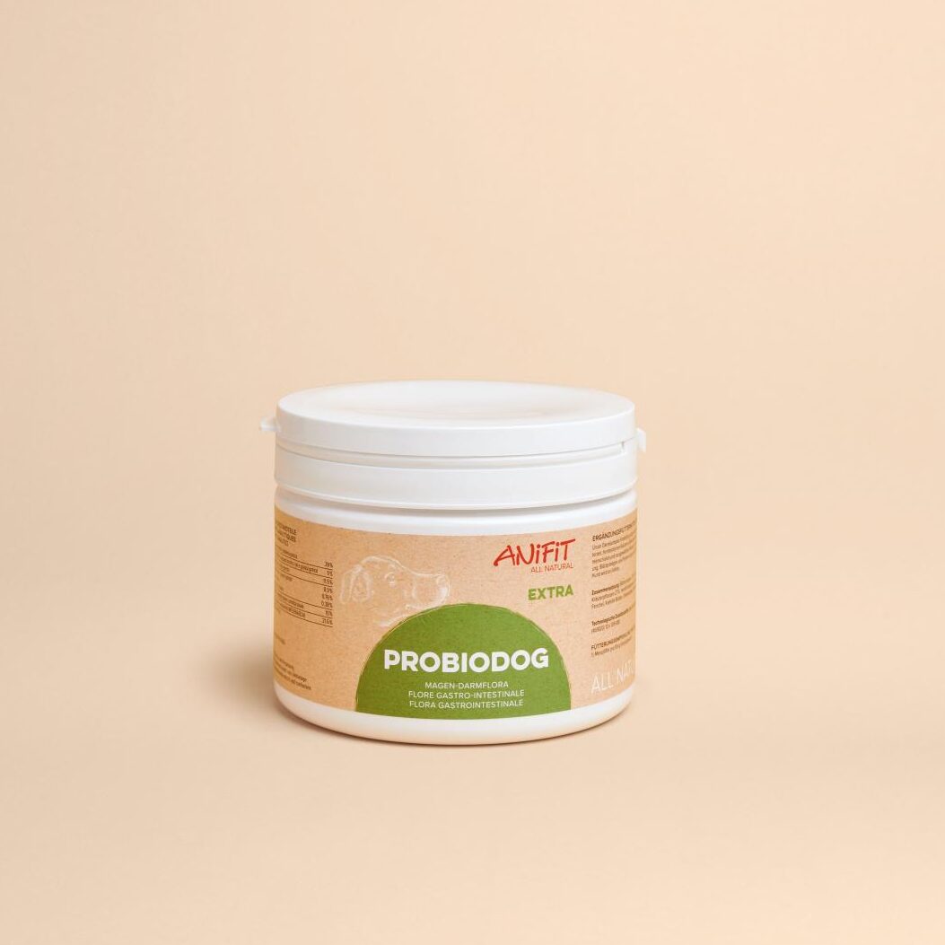 Pot de complément alimentaire Probiodog pour chiens.